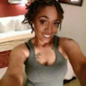 Meet your Posher, Rhian